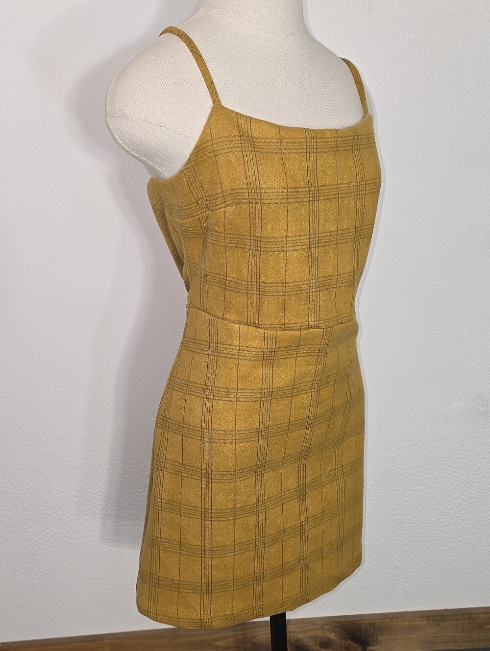 She + Sky Dress Tartan Plaid Sleeveless Preppy Y2K Style Mini Gold Size L - Picture 9 of 17